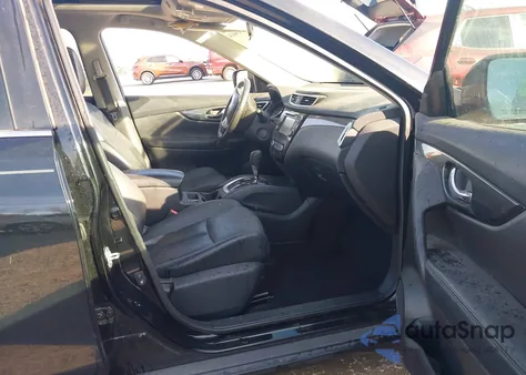 2015 Nissan Rogue Sl z USA, uszkodzony, nr VIN 5N1AT2MV5FC865157